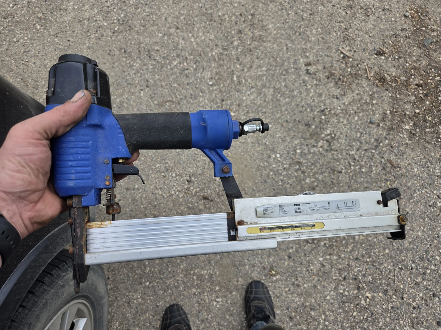 Pneumatic Nail Gun - photo 2