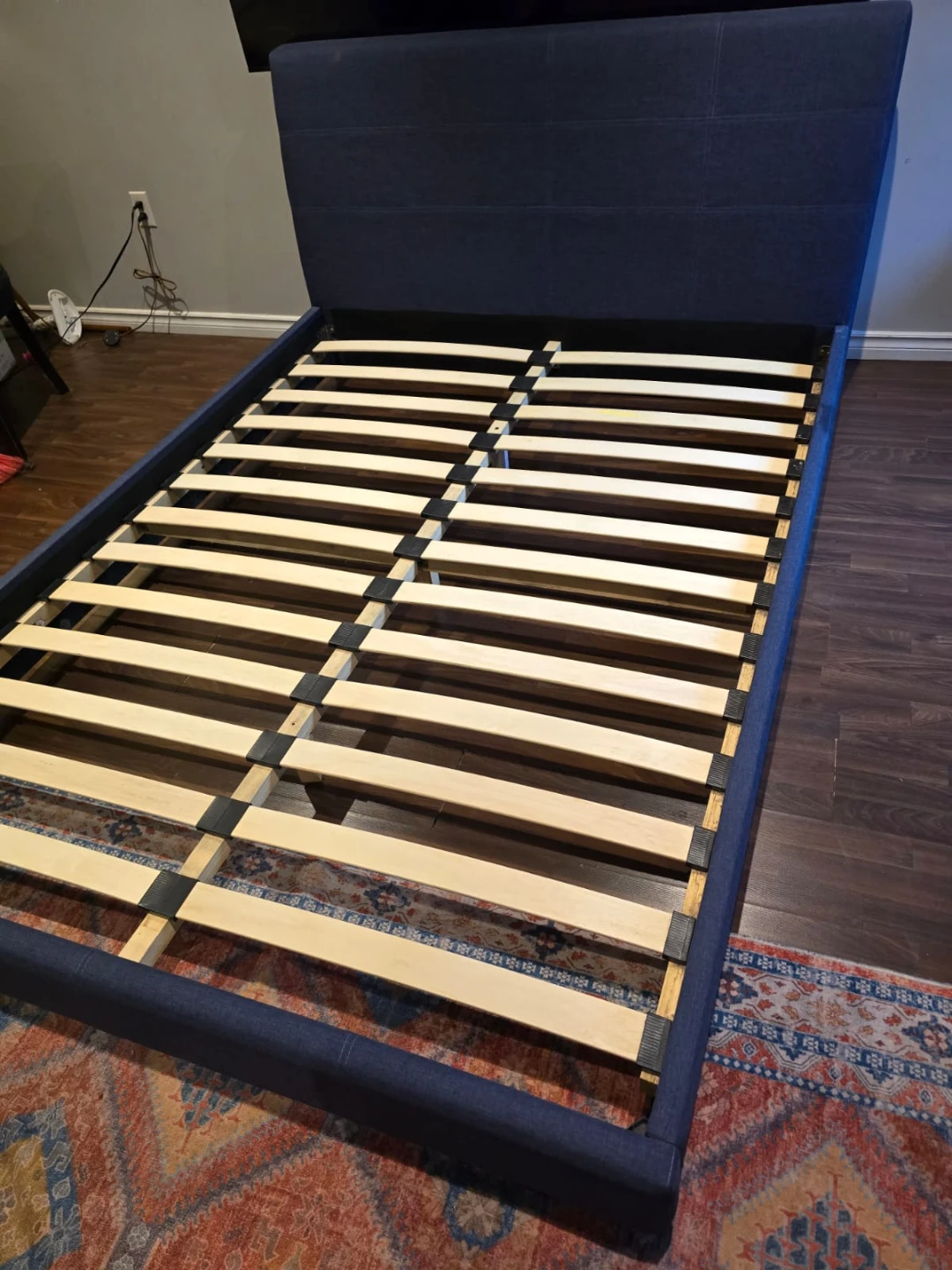 Structube Denice Queen Bed - photo 2