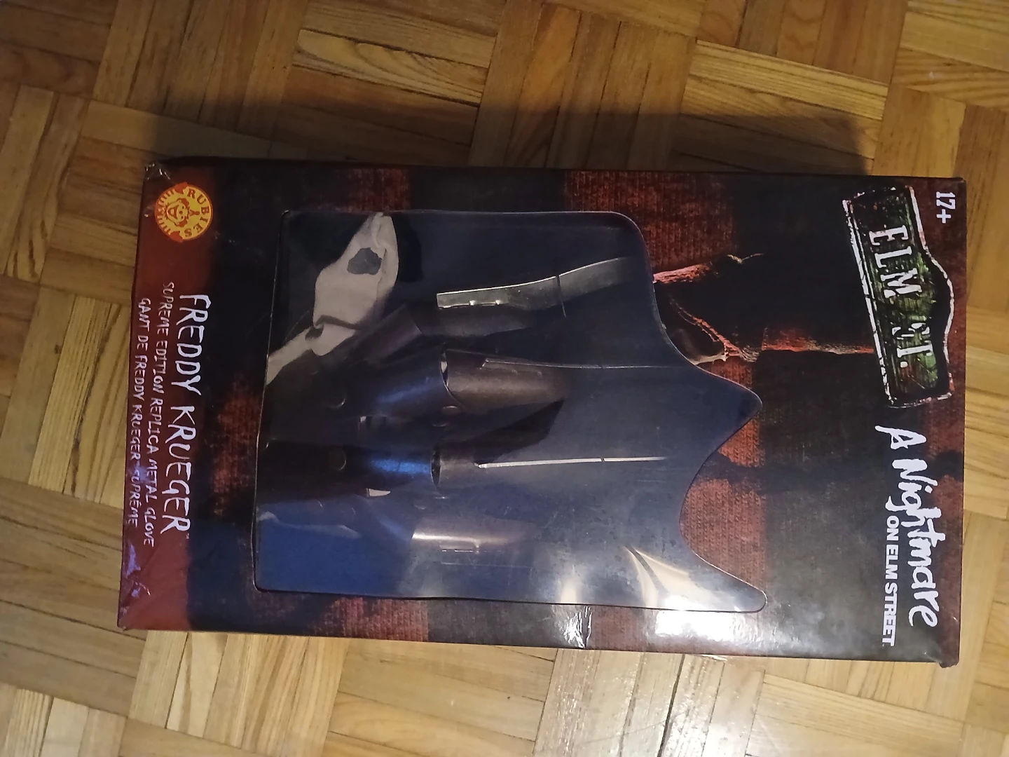 Freddy Krueger Supreme Edition Replica Metal Glove