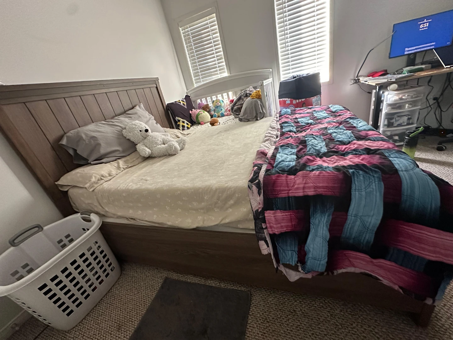 Wooden Bed Frame with Headboard - photo 4