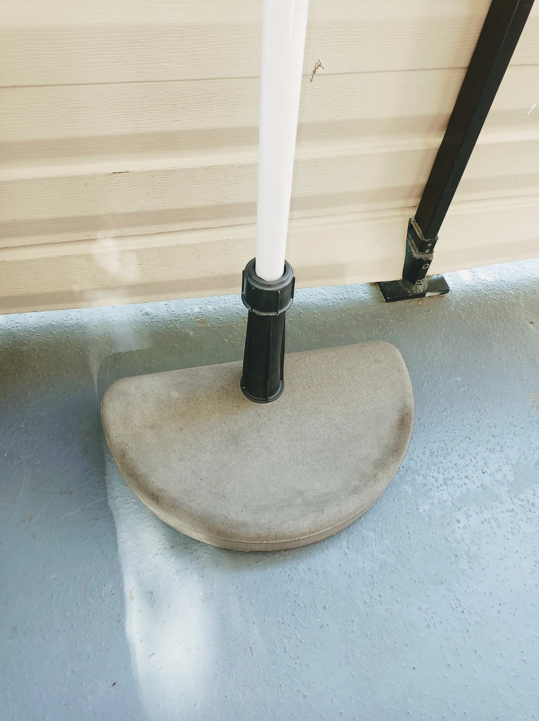 (Very Heavy) Patio Umbrella Base⚽ - photo 2