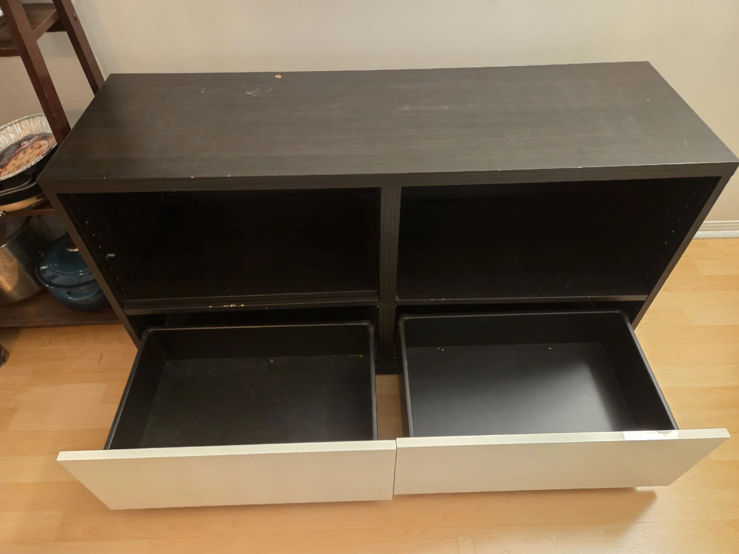Living room TV stand - photo 2