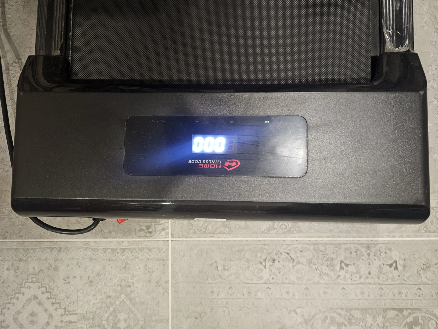 HOME FITNESS CODE Treadmill - photo 2