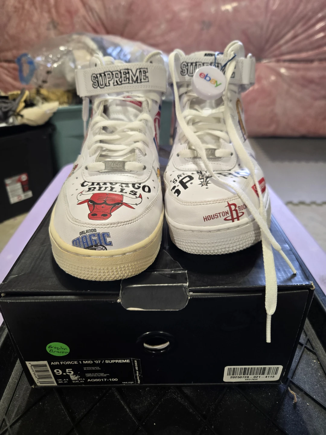 Nike Air Force 1 Mid '07 Supreme x NBA Sneakers size 9.5 US
