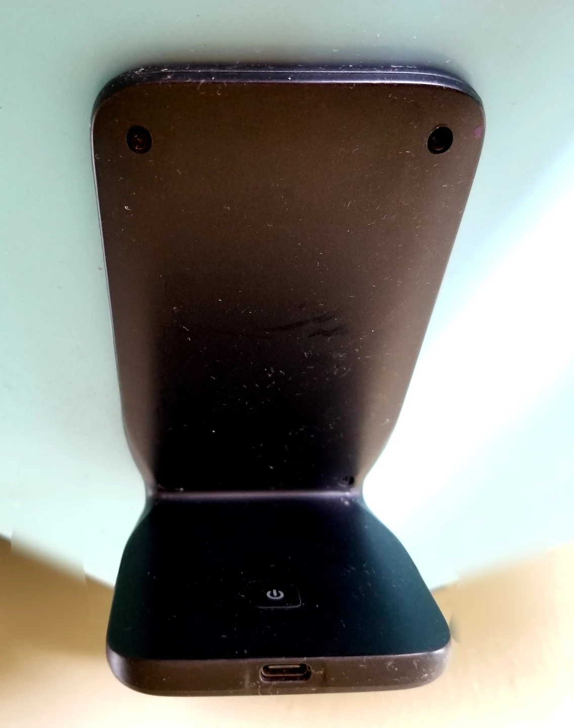 Seneo Fast Wireless Charging Stand ⚽ - photo 3