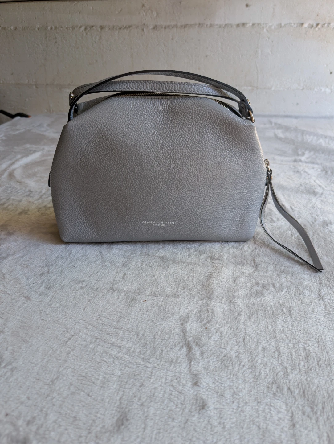 ⚽Gianni Chiarini Grey Leather Handbag
