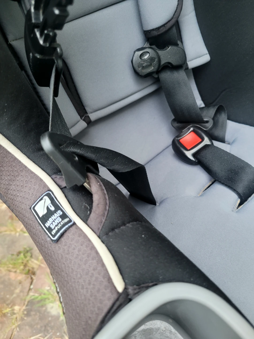 Graco Extend2Fit Convertible Car Seat Gotham - photo 5