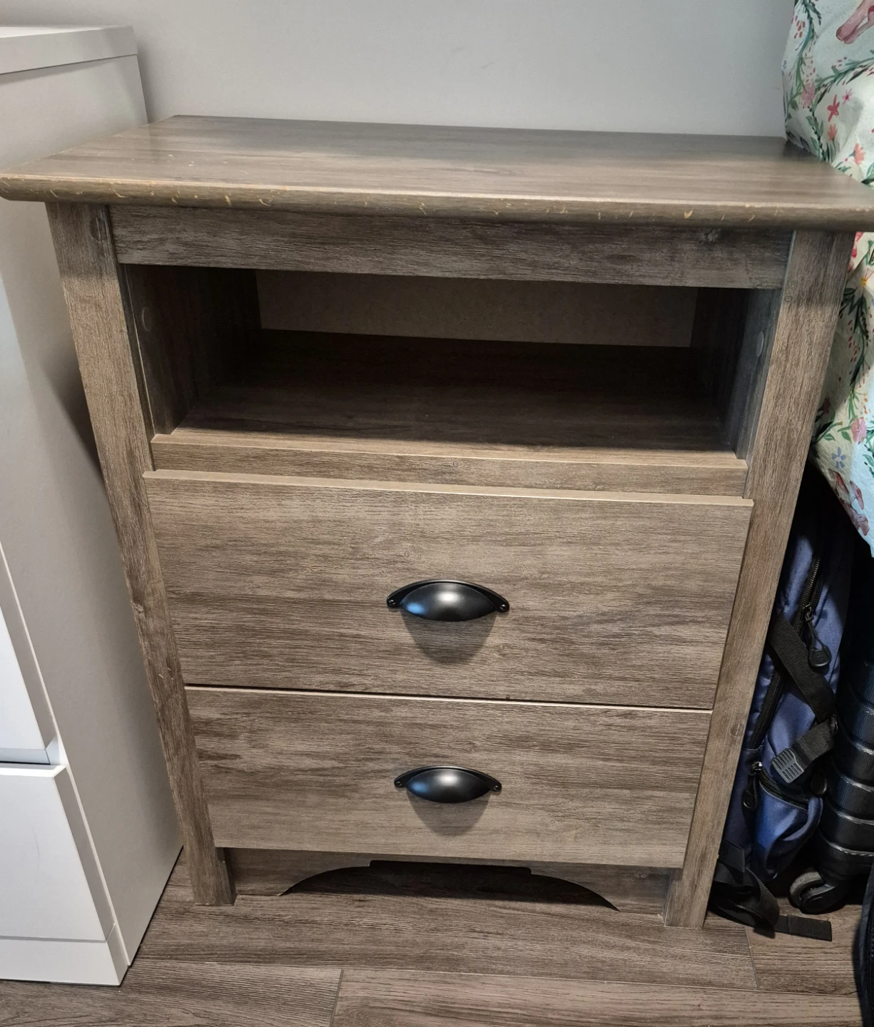 Wooden Nightstand with 2 Drawers