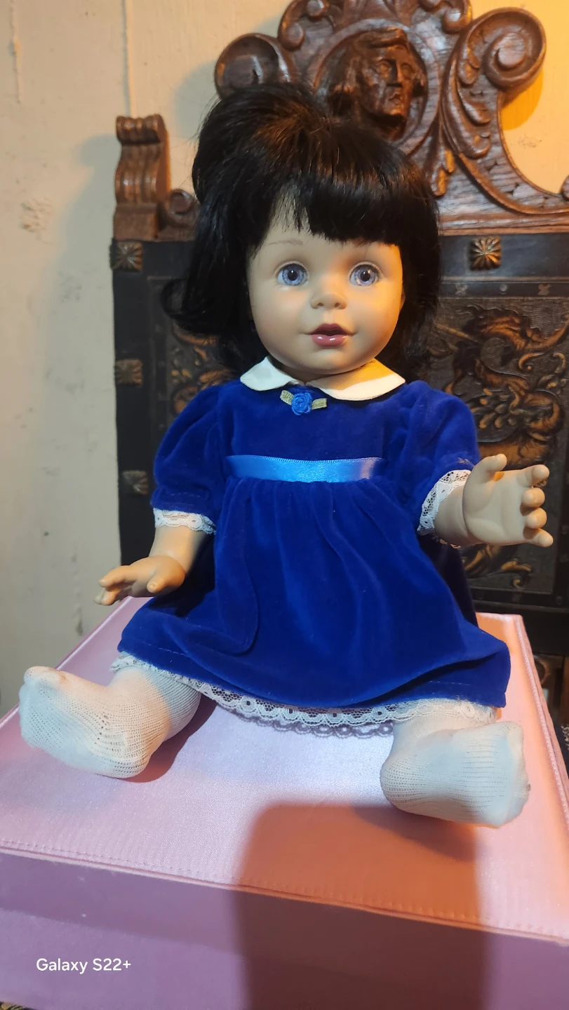 1995 playmates classics baby so beautiful doll