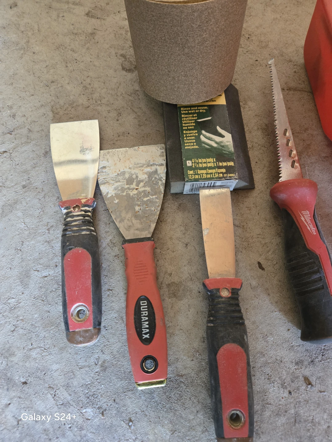 Paint Tray, Rollers, Scrapers, and Sandpaper Set - photo 2