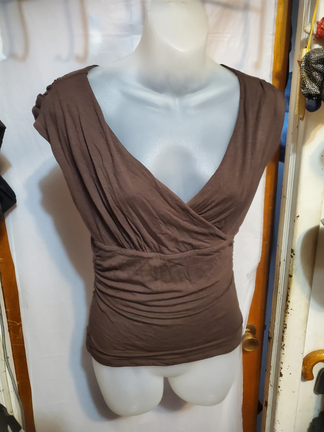 Banana Republic Brown Ruched Wrap Top - photo 2