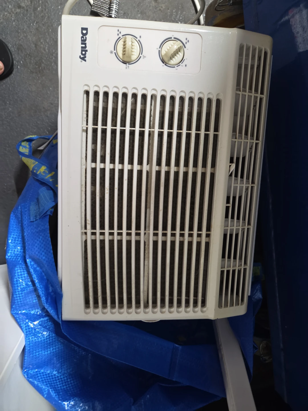 Danby Window Air Conditioner - photo 4