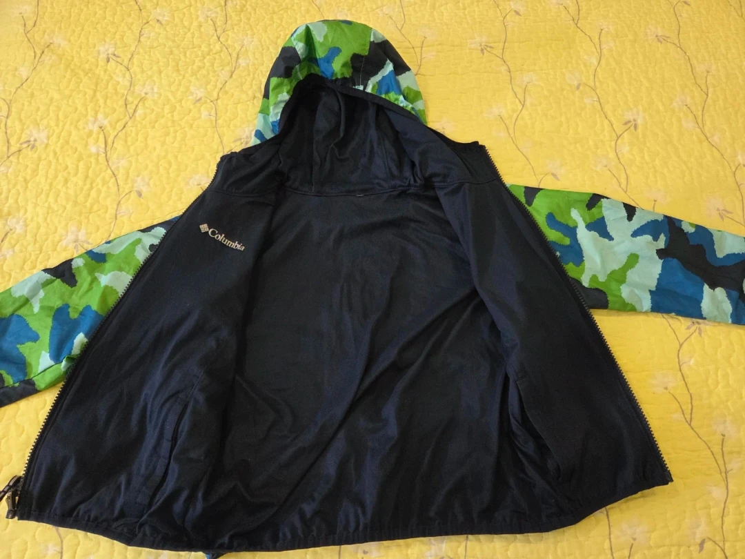 2 short-sleeve dress-up shirts & a free Columbia light jacket - photo 3