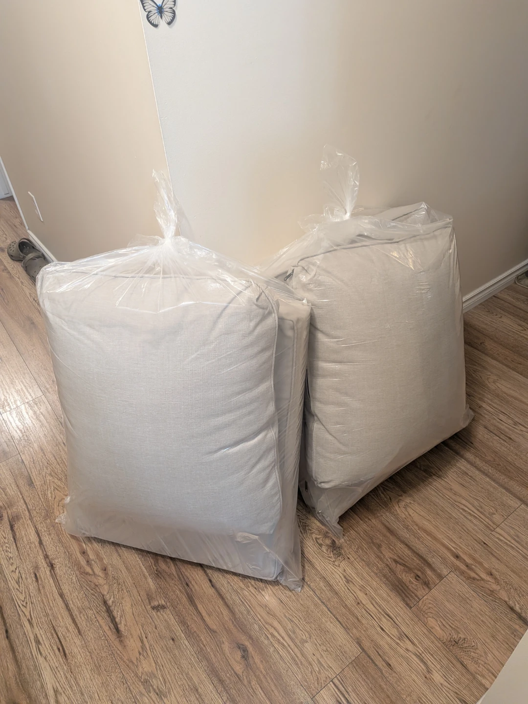 Outdoor Seat Cushion Set  pick up in St Albert - photo 2