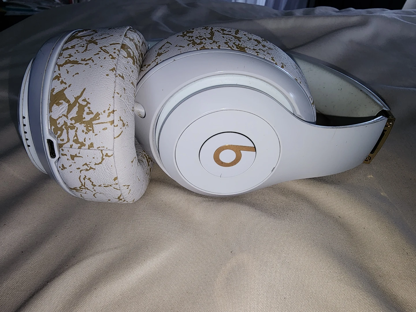 Beats Studio3 Wireless Headphones - photo 2