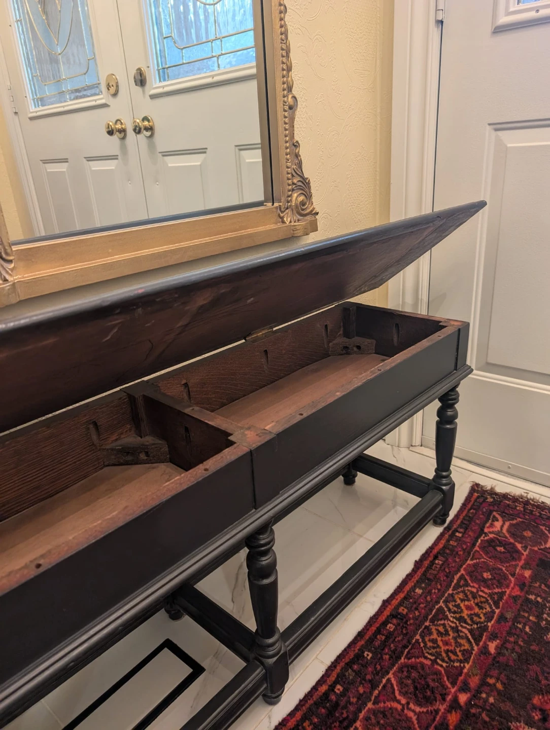 Vintage Front Hallway Bench with Storage - photo 5