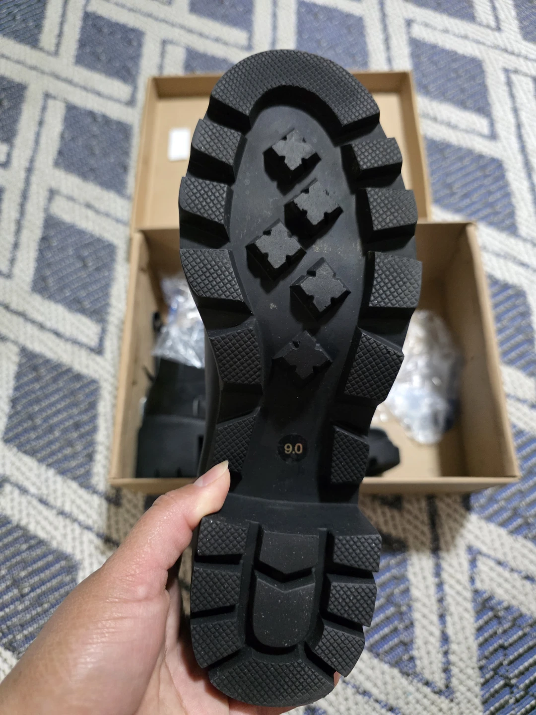 Steve Madden Black Chelsea Boots - photo 5