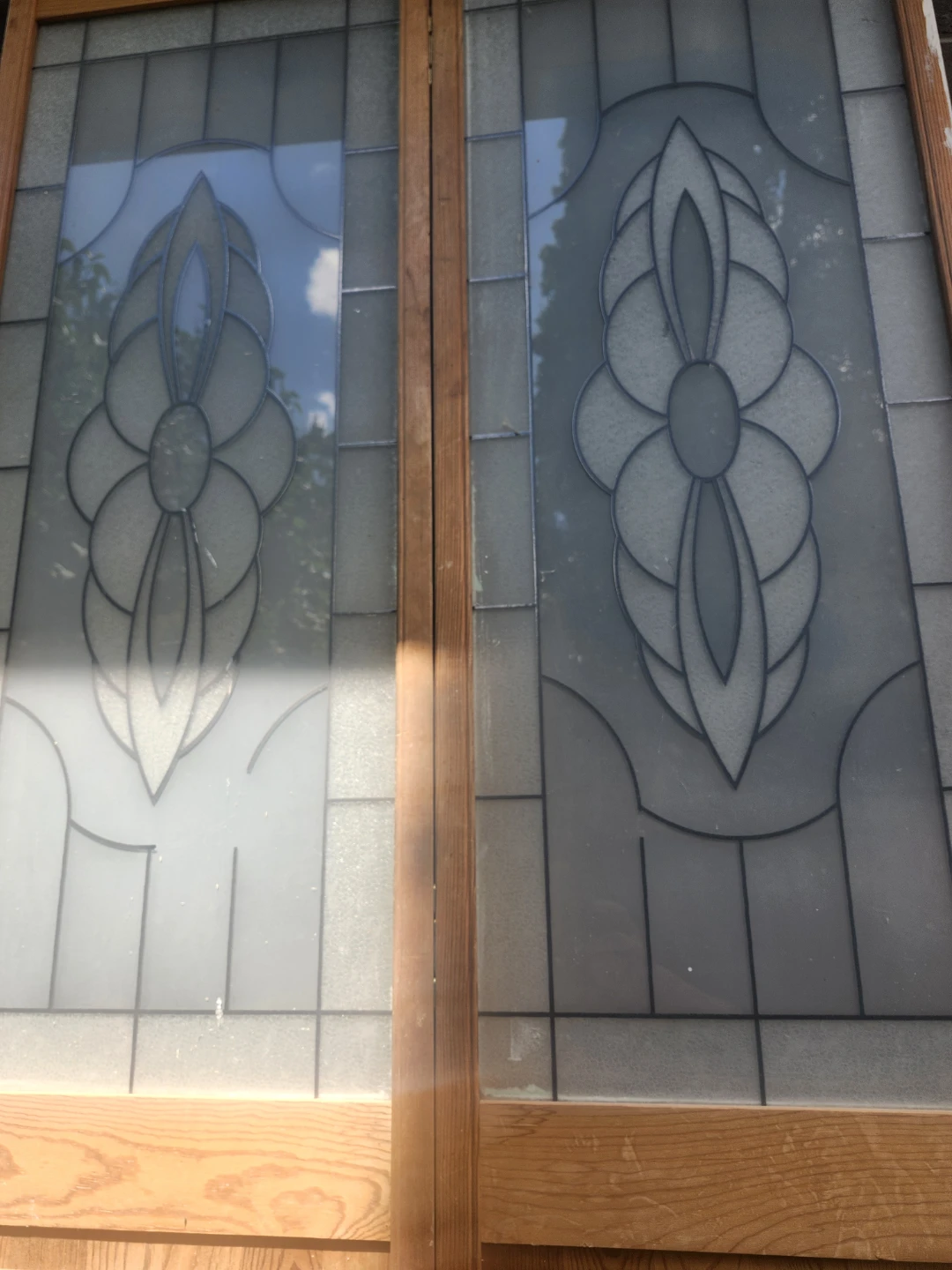 Vintage Wood and Frosted Glass Double Doors - photo 3
