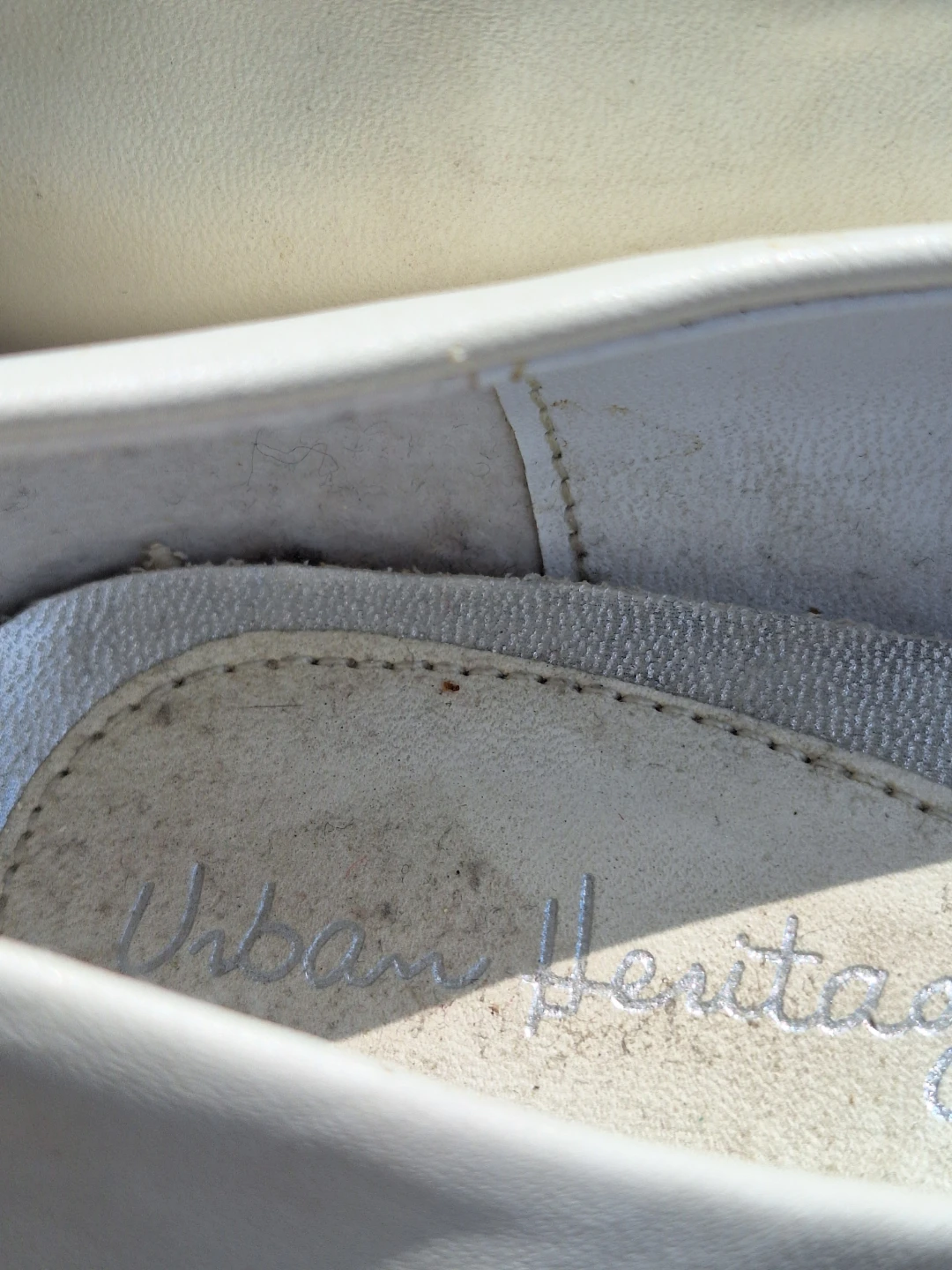 Urban Heritage Women's White Ballet Flats - photo 2