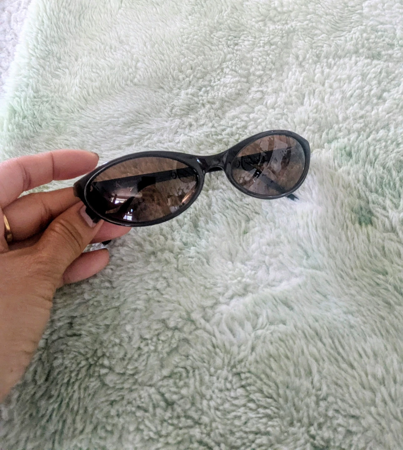 Calvin Klein Sunglasses CK 4016
