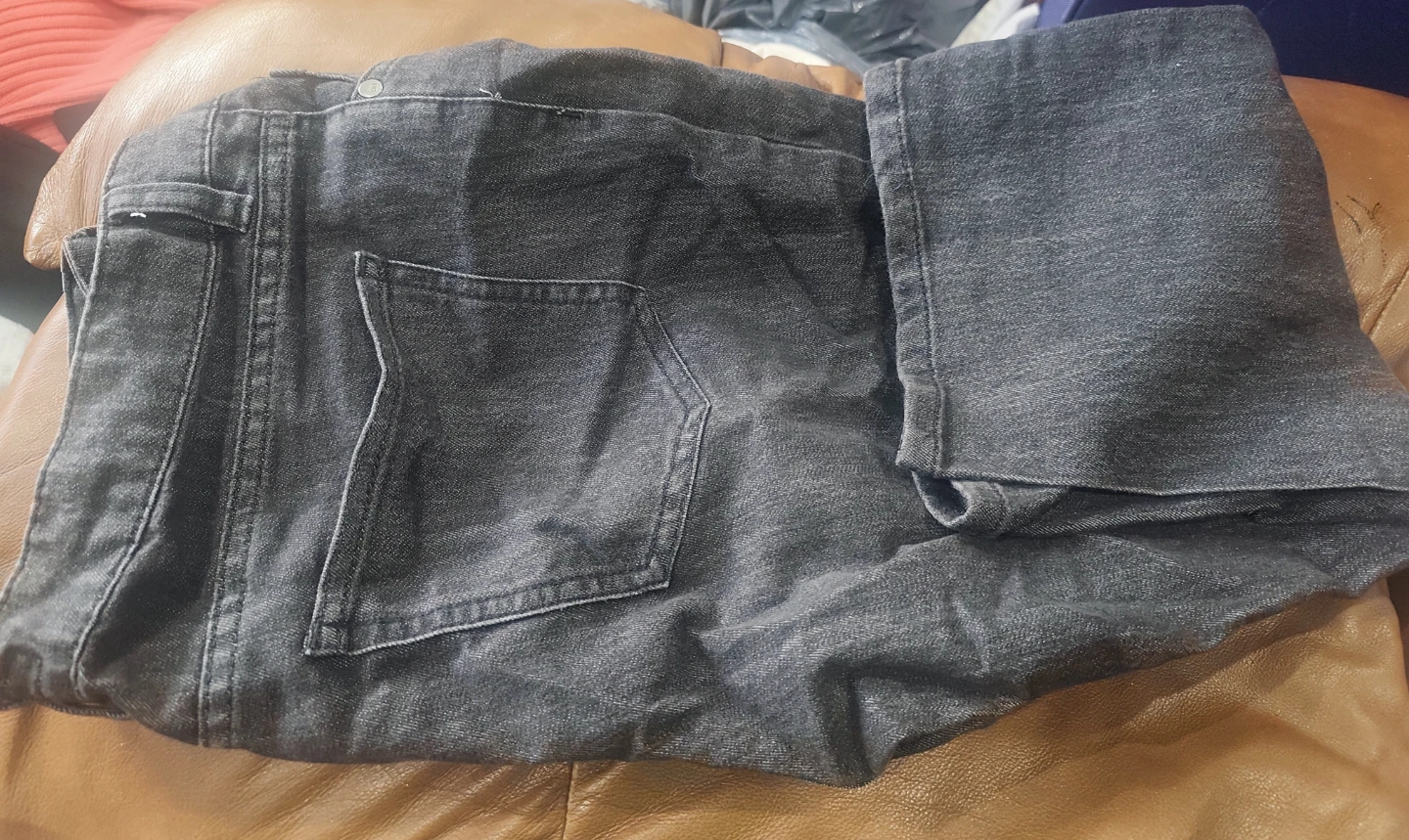 5 pairs of women's jeans- size 11 - photo 2