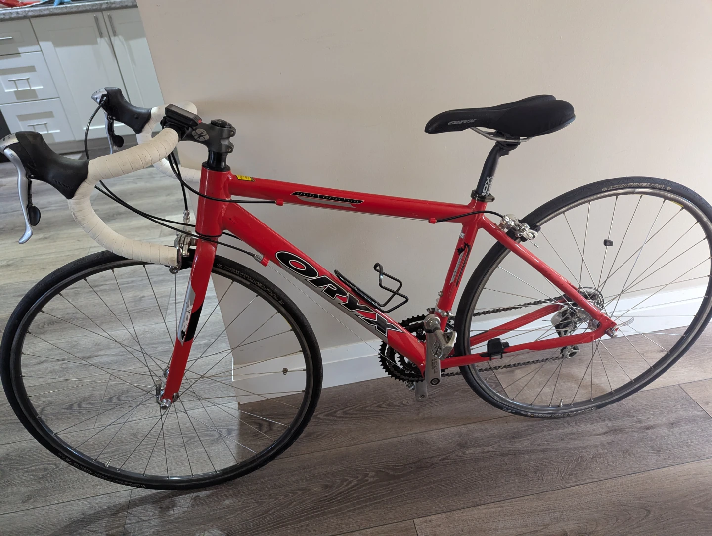 Road bike. Small frame. Excellent condition