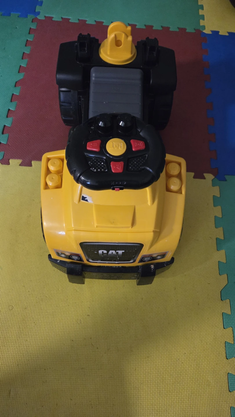 CAT Ride-On Toy Truck - photo 2