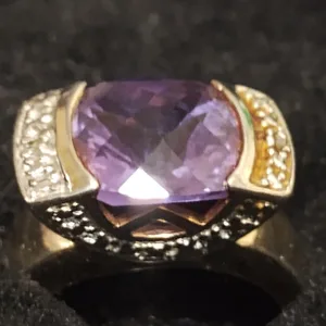 Vintage oval Amethyst sterling silver ring