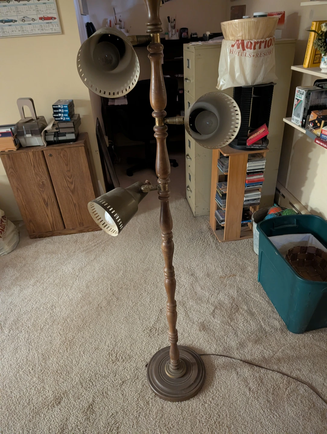 Vintage 3-Head Floor Lamp - photo 3