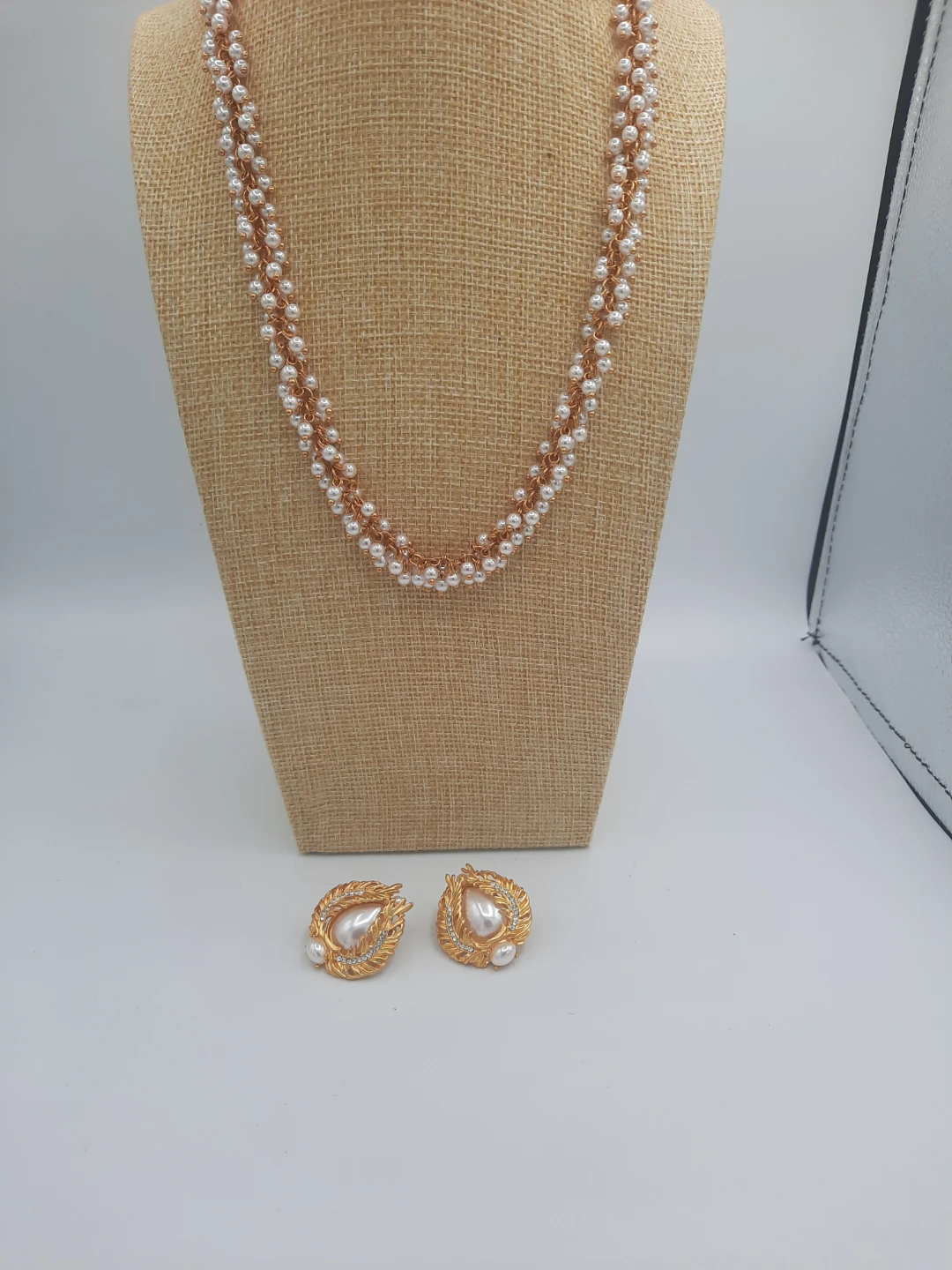 Indian Jewellery Set - Necklace, Earrings & Tikka