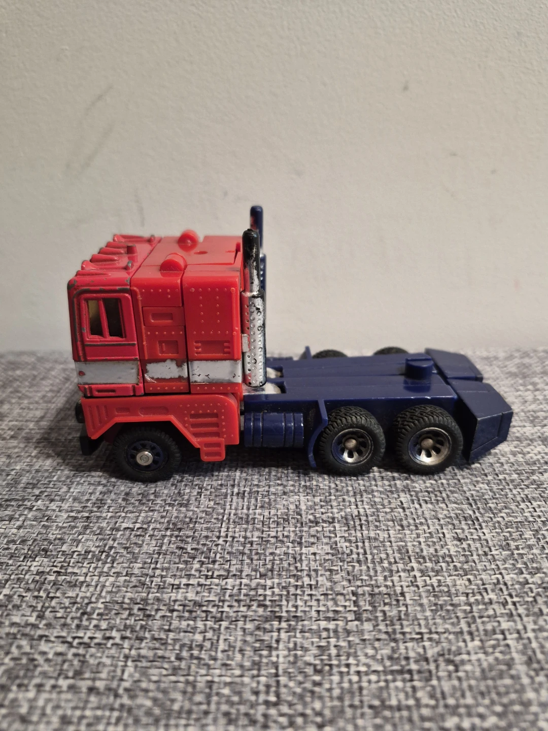 Vintage Transformers G1 Optimus Prime - photo 2