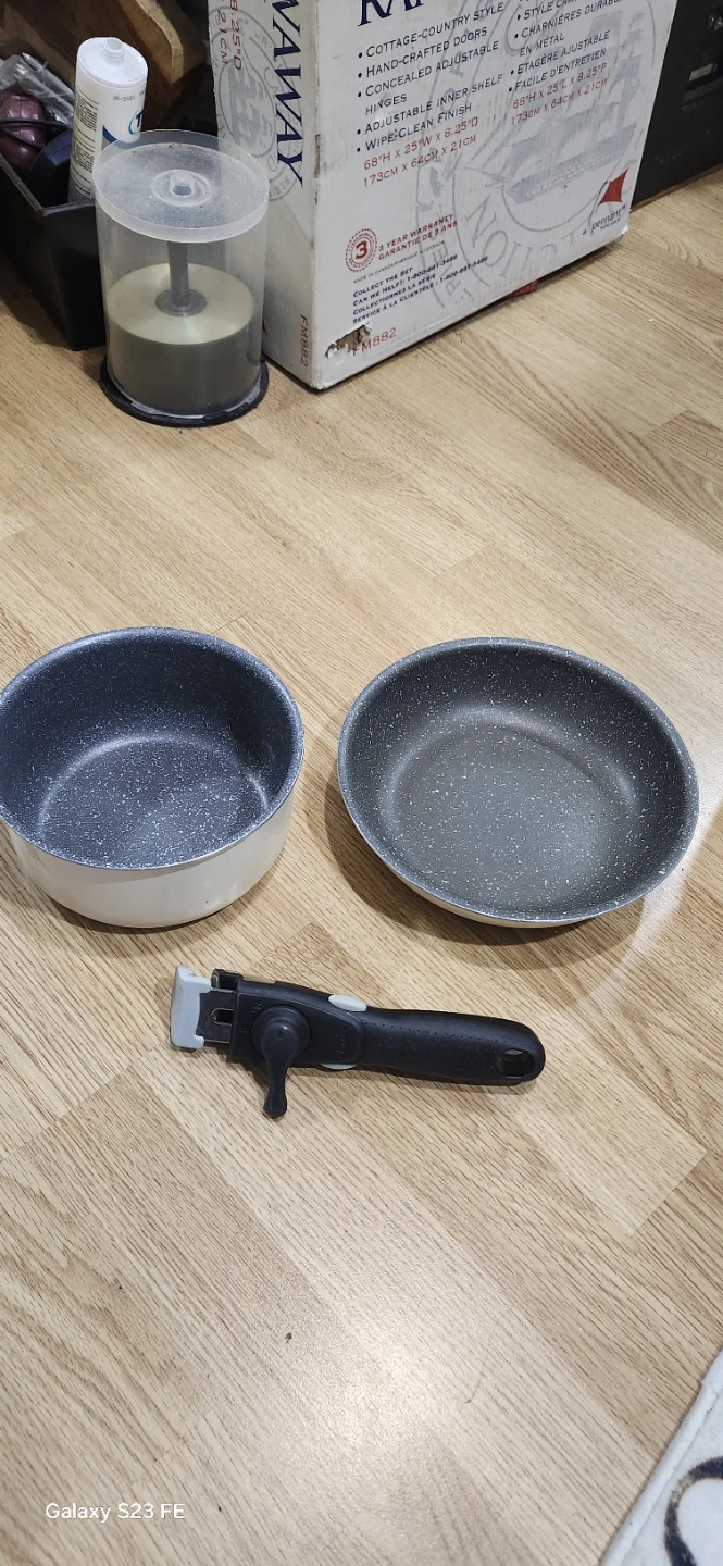 2 Aluminium Pans with Detachable Handle - photo 3