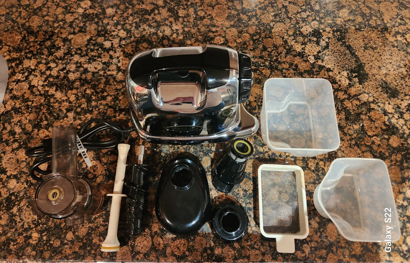 Omega Juicers Slow Juicer - photo 2