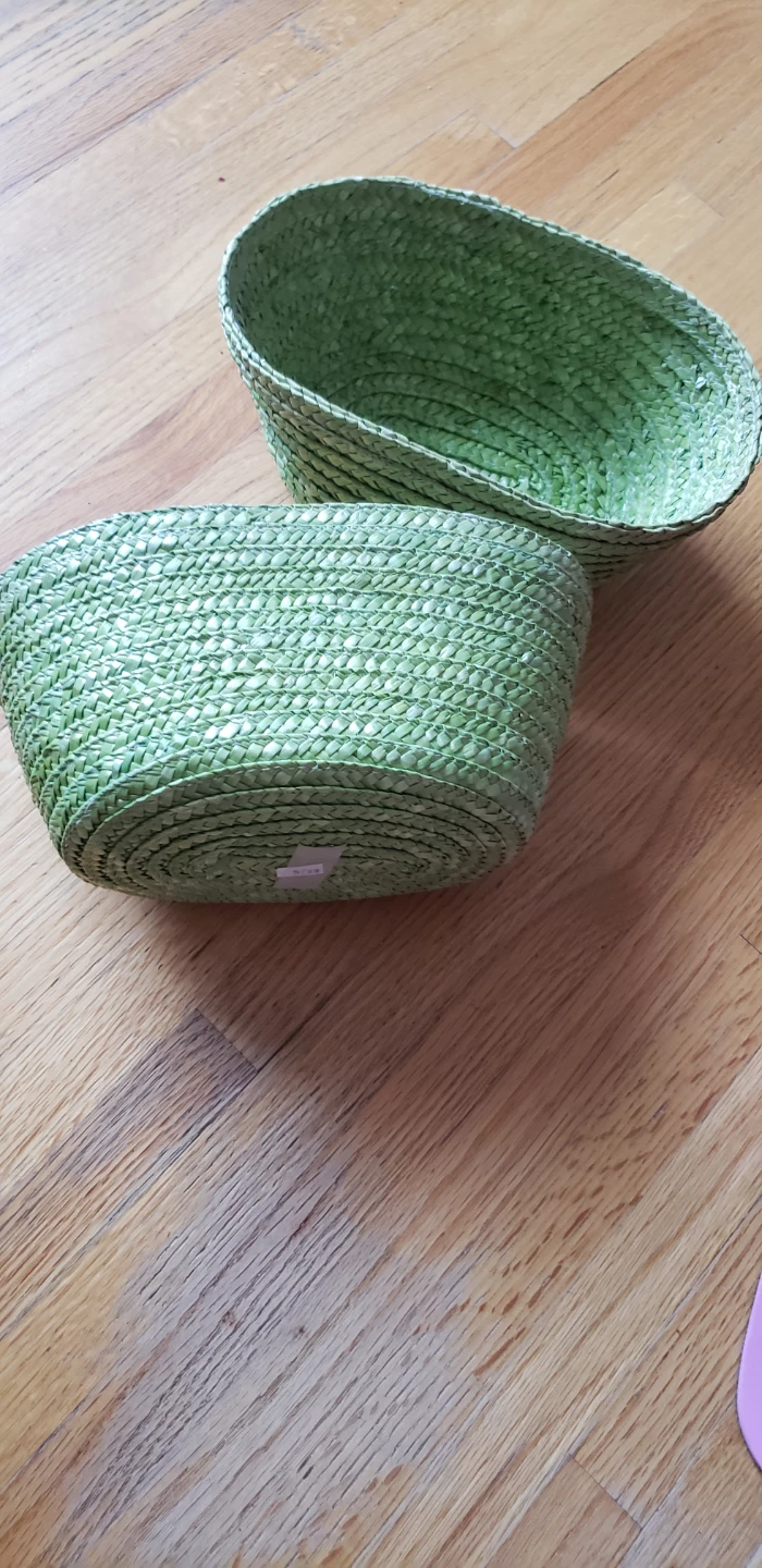 Set of 2 Green Woven Oval Baskets