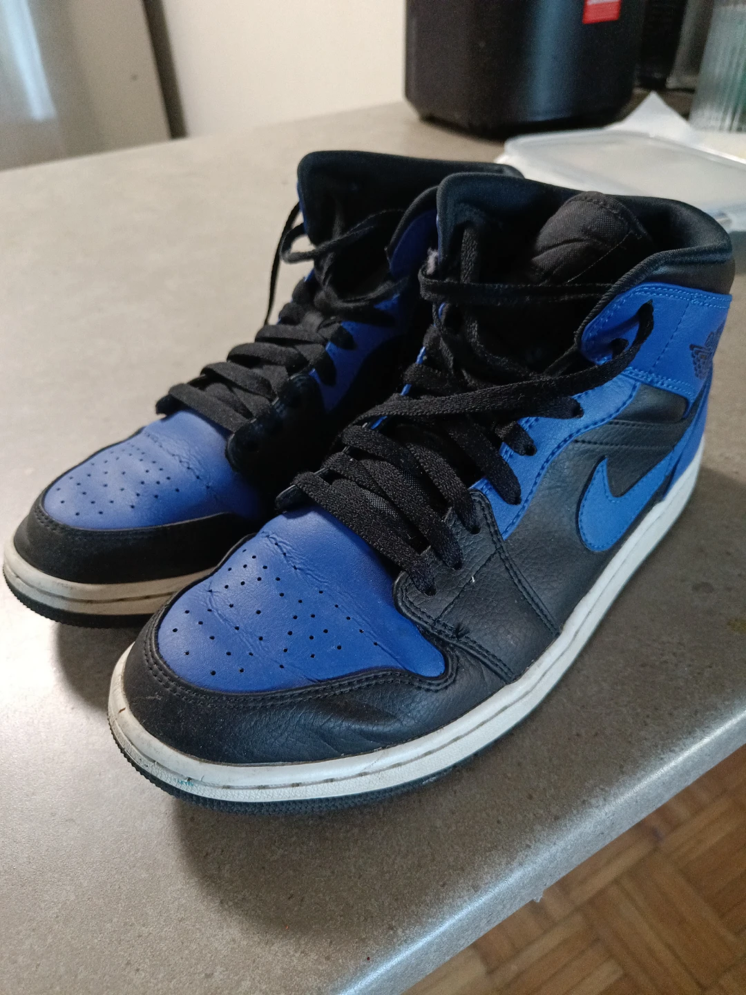 Air Jordan 1 High OG Royal Blue - photo 2