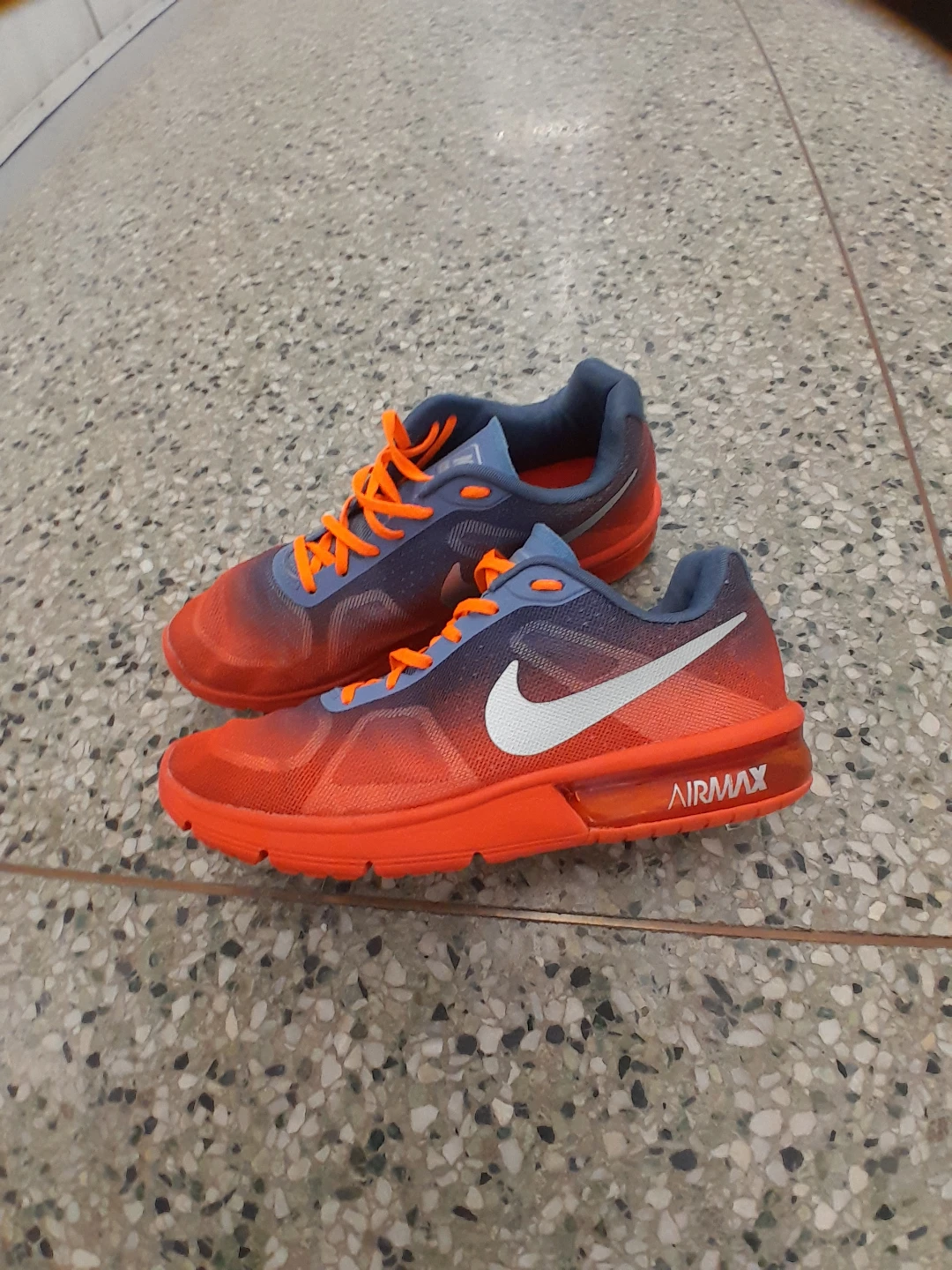 Nike Air Max Running Shoes Men's Size 8.5