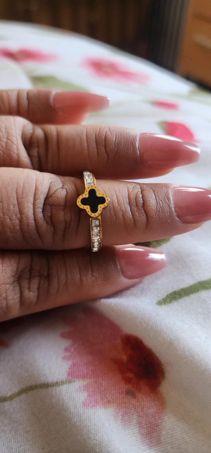 Gold platted Clover Ring with Rhinestones - photo 3