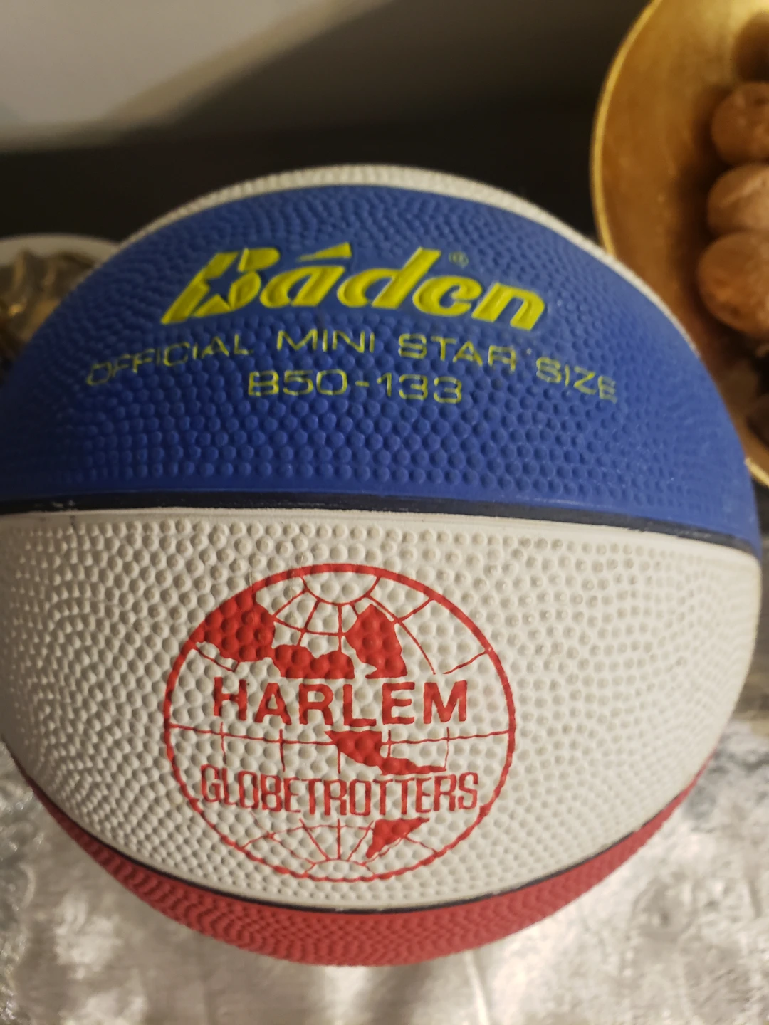 Baden Official Mini Star Size Basketball - Harlem Globetrotters - photo 2