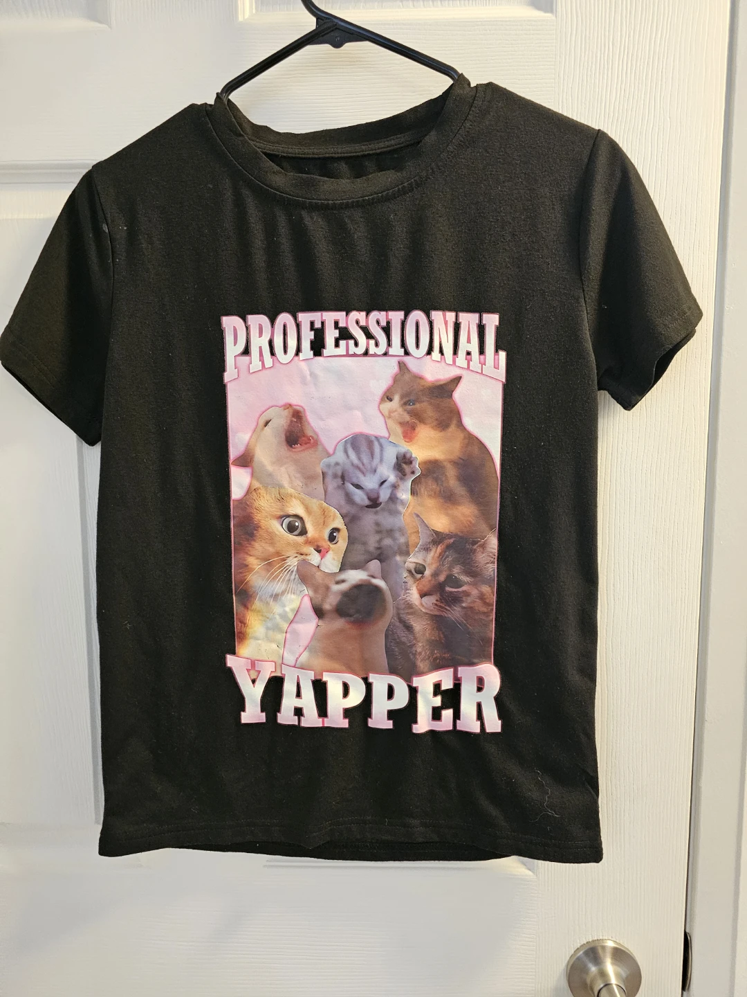 Black T-shirt with "Professional Yapper" cat graphic - photo 2