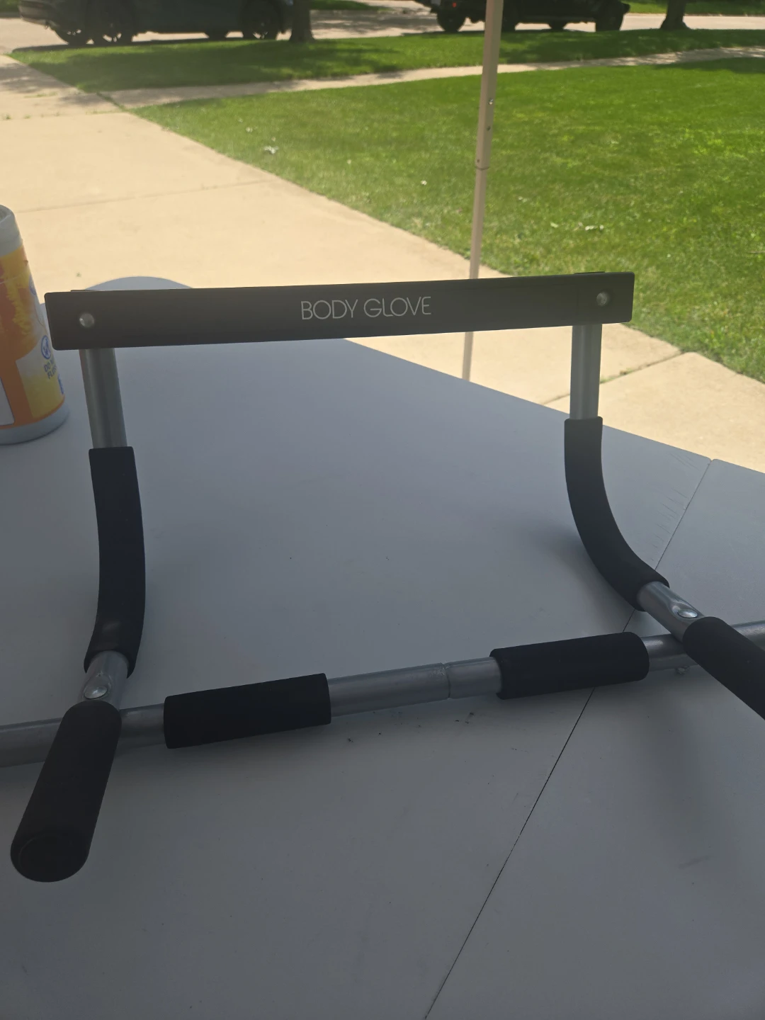 Body Glove Pull-Up Bar