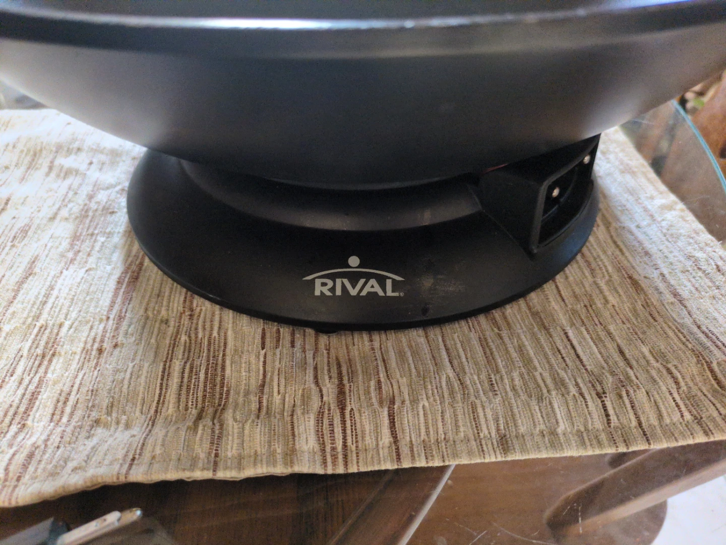 Rival Electric Skillet with Glass Lid - photo 3