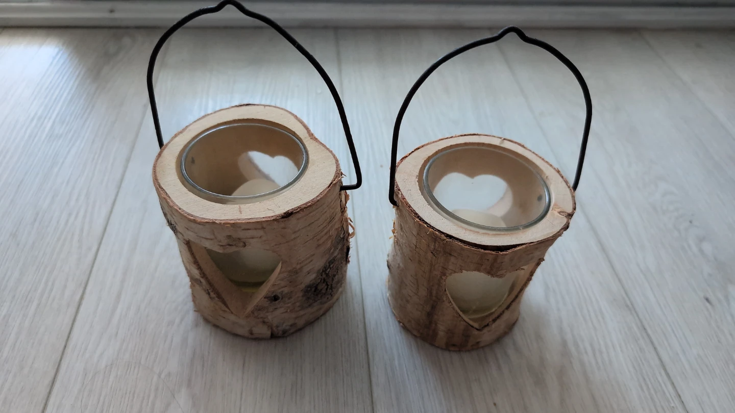 Set of 2 Wood Log Tealight Holders with Heart Cutouts