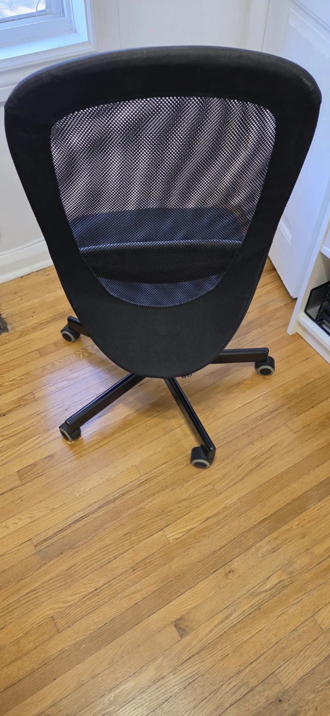 IKEA Black Mesh Back Office Chair - photo 2