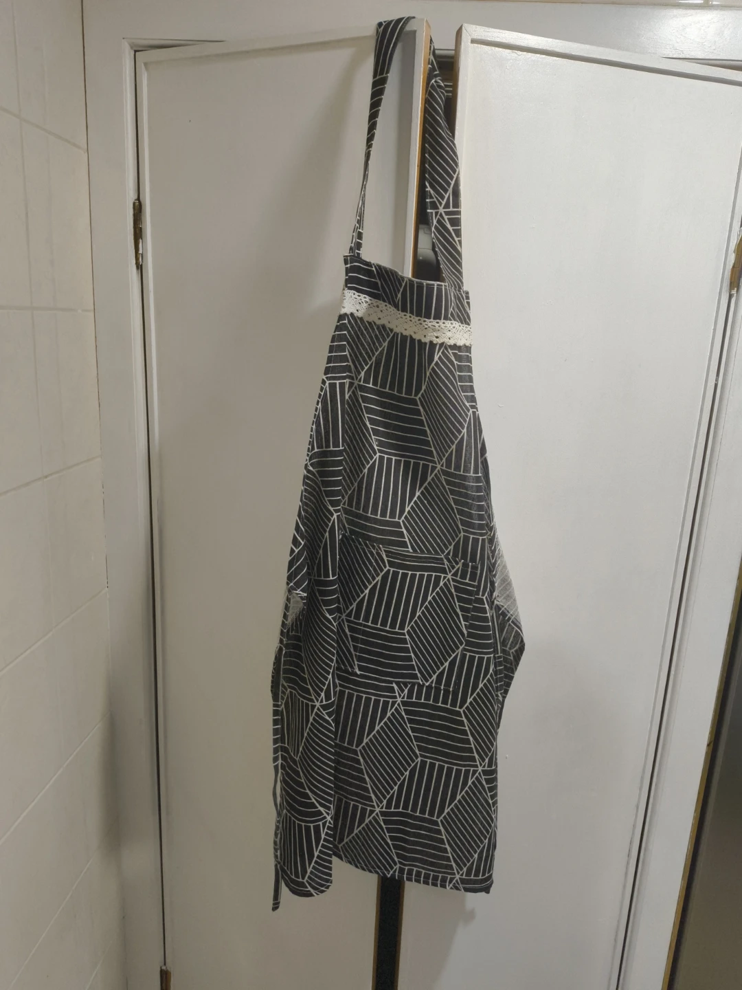 Geometric Print Apron with Lace Trim