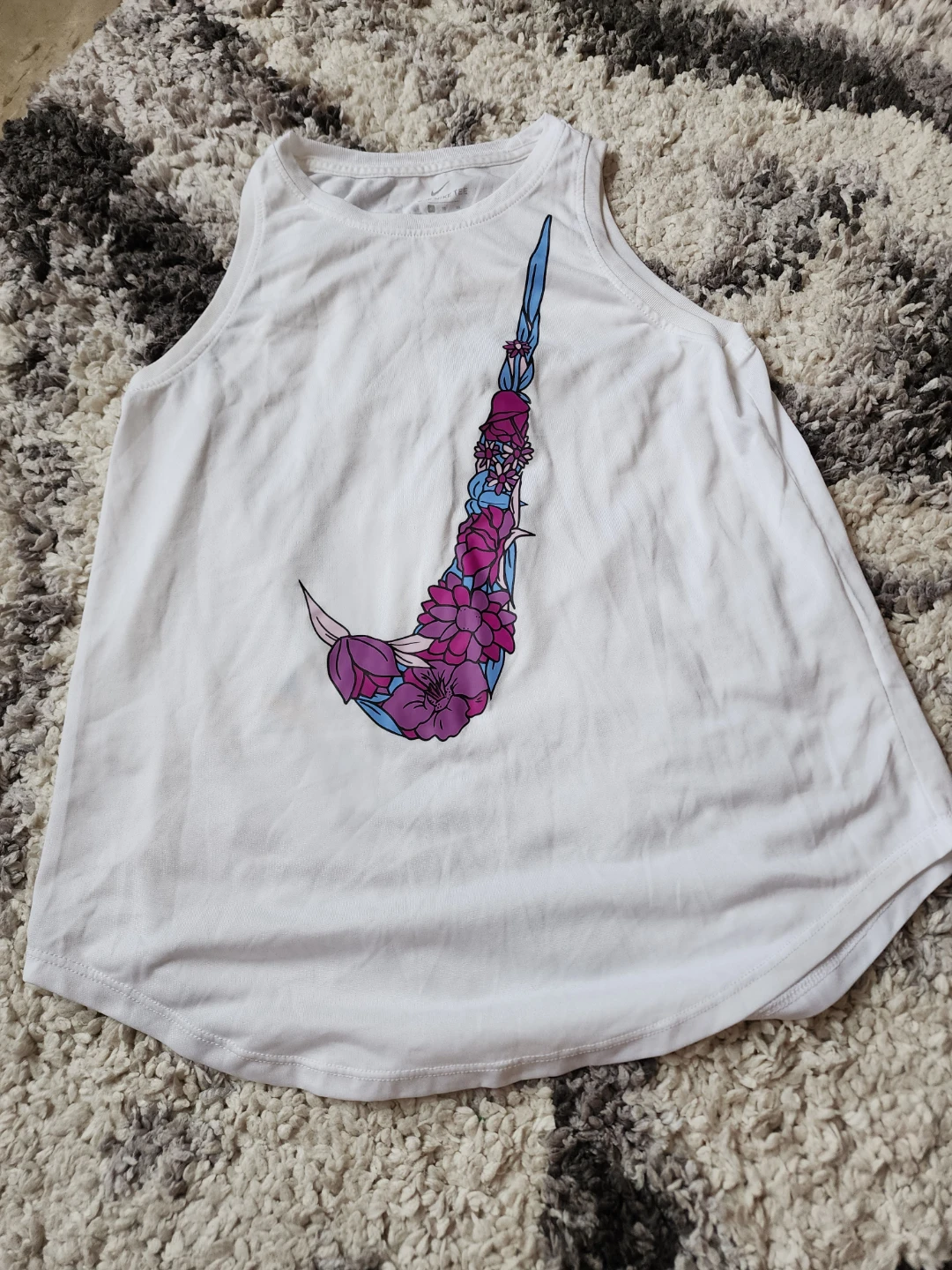 Nike Dri-FIT White Floral Swoosh Tank Top - Medium