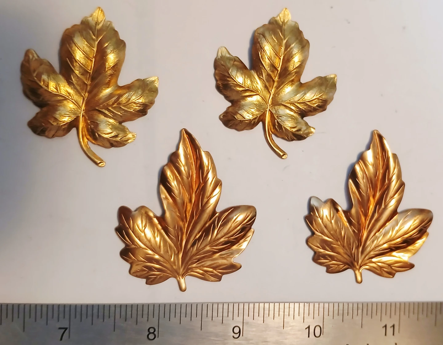 Set of 4 Gold Maple Leaf Embellishments