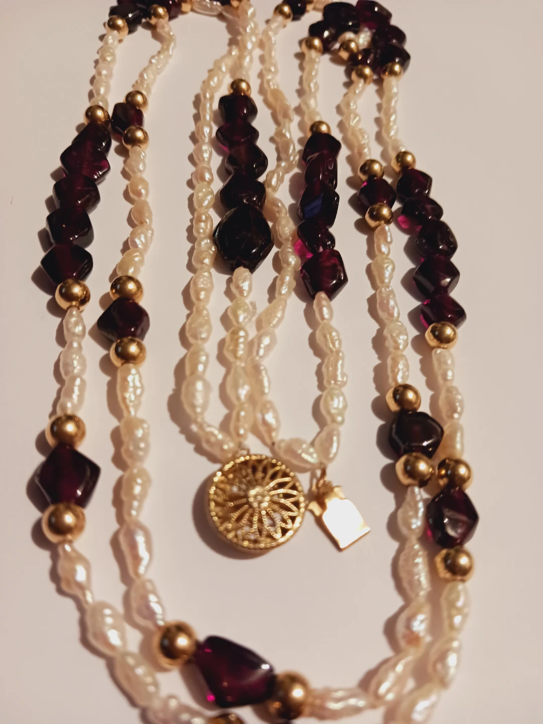 Gold Overlay Sterling Silver 925 Rice Pearl , Garnet Necklace - photo 4