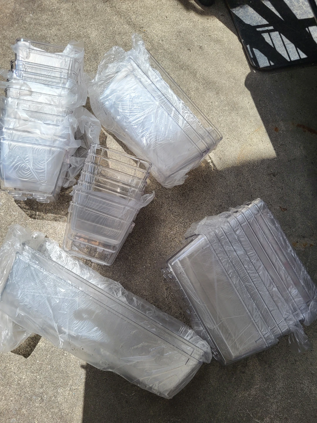 ⚽️ 32 Clear Plastic Storage Containers for drawers - photo 2