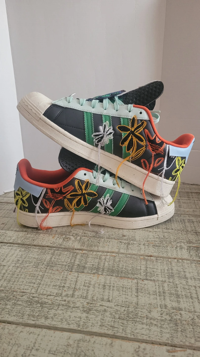 Adidas Superstar "Super Earth" Sneakers Size 10 - photo 3
