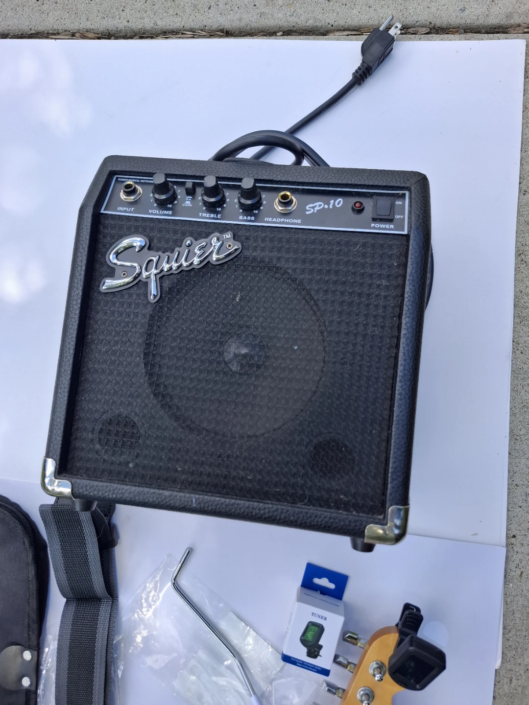 Squier Special Edition Package with Fender Amp and Accessories - photo 5